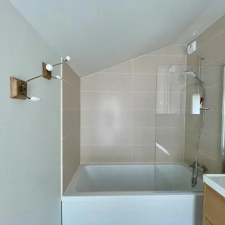 La Comete By Melrose Holiday home Saint-Come-de-Fresne