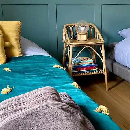 La Comete By Melrose