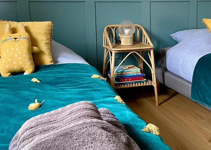 La Comete By Melrose