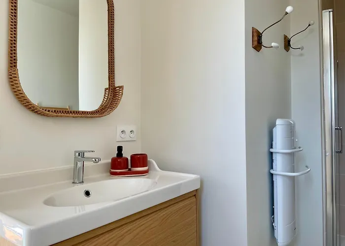 La Comete By Melrose Saint-Come-de-Fresne