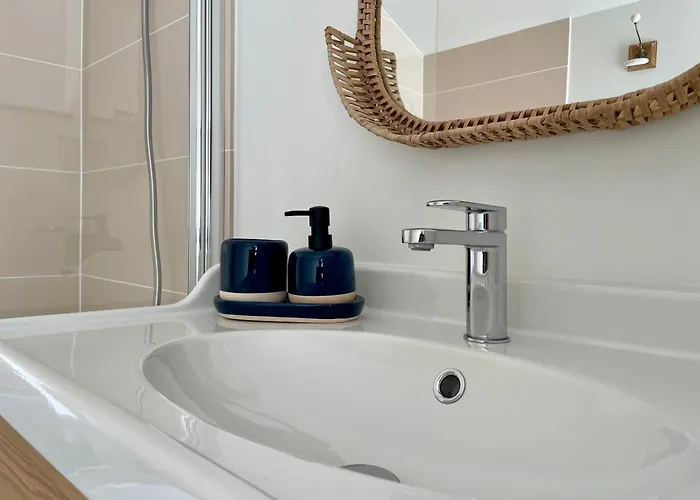 La Comete By Melrose Holiday home Saint-Come-de-Fresne