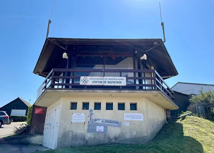 La Comete By Melrose *